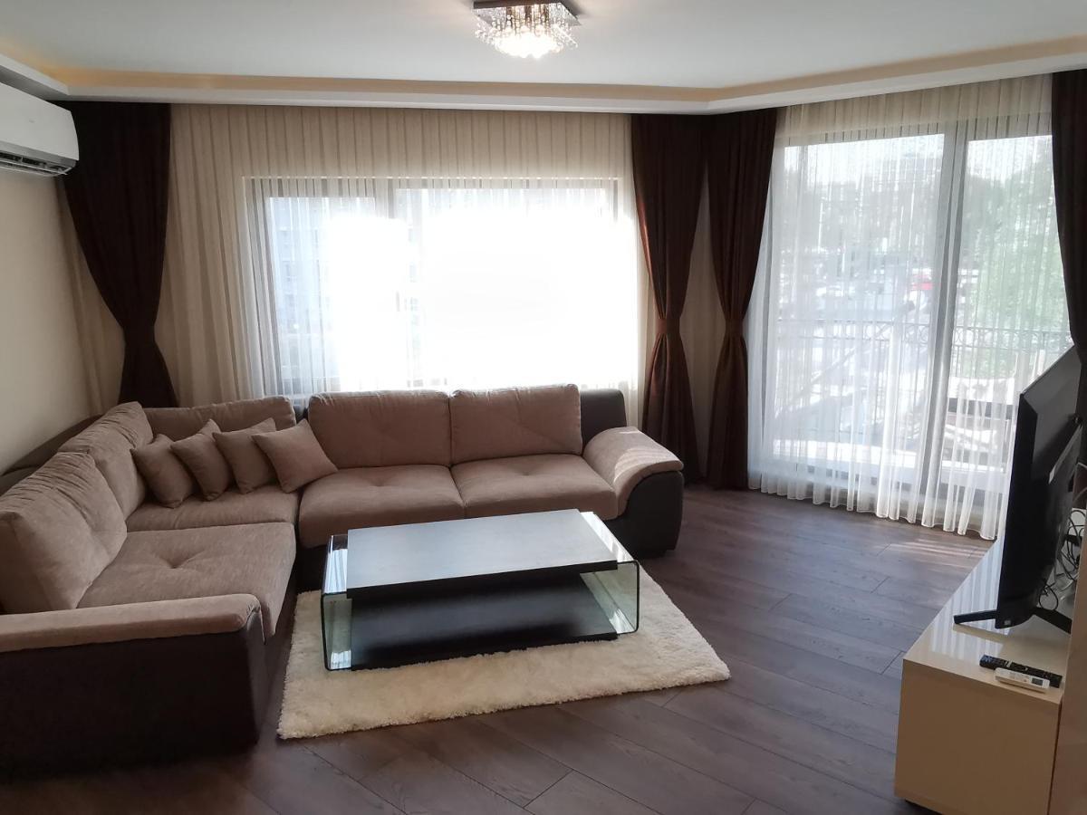 City Center Lux Apartment Varna Luaran gambar